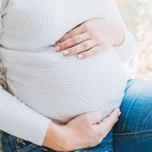 Enceinte et solo, comment réussir à vivre une grossesse épanouie ?